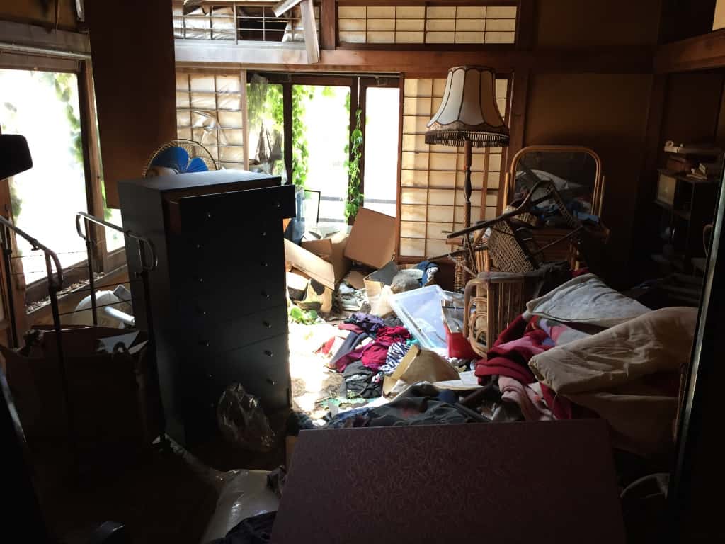 ゴミ屋敷 親を説得